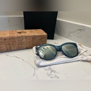 Women’s Costa Del Mar Bimini Blue sunglasses